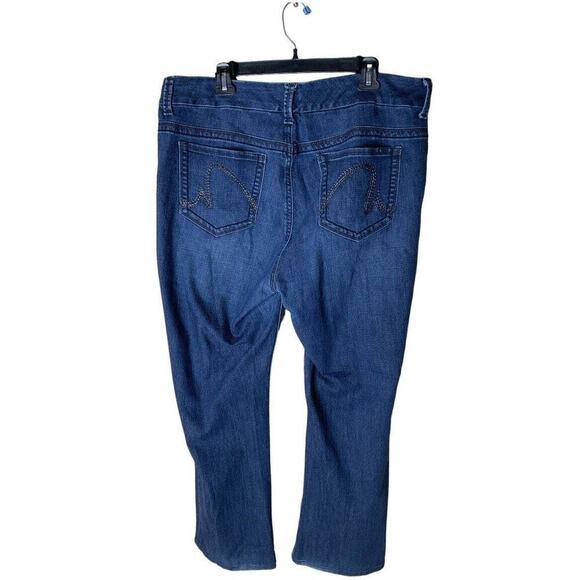 Seven7 Melissa McCarthy Jeans Plus Size 18W Slim Boot Stretch Blue Wash Denim - Picture 2 of 14